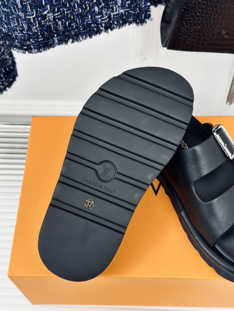 Louis Vuitton Slippers